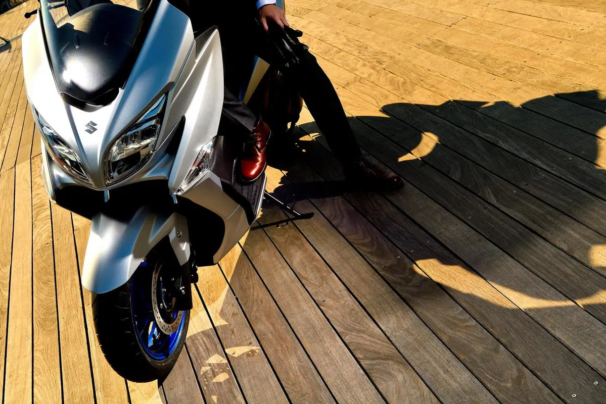 Nuovo Suzuki Burgman 400 Euro 5 (27)