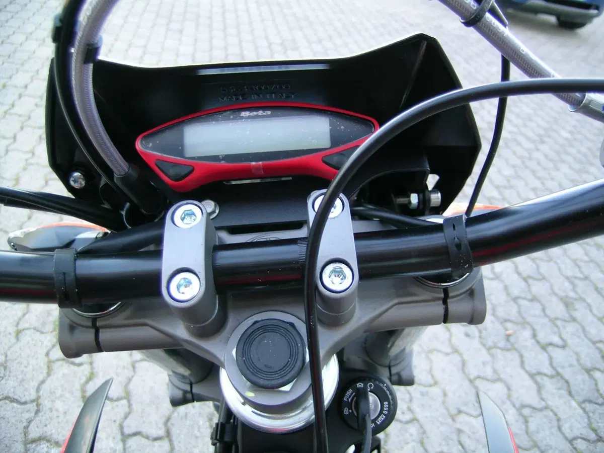 Betamotor RR 50 Motard (2018 - 20) (6)