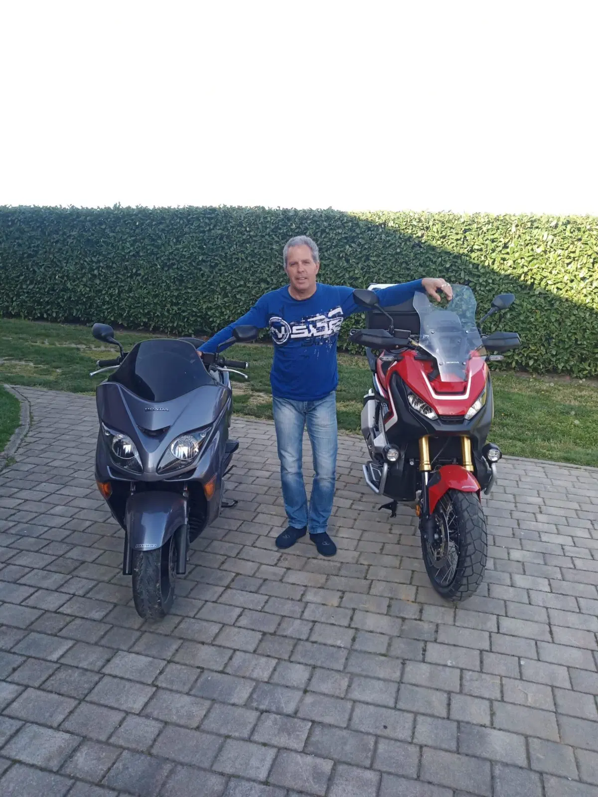 Alberto e la patente moto nonostante una malformazione alla mano
