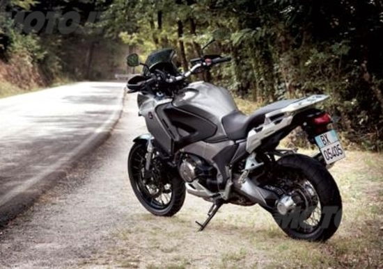 Honda Crosstourer: finanziamento senza interessi fino al 30 luglio