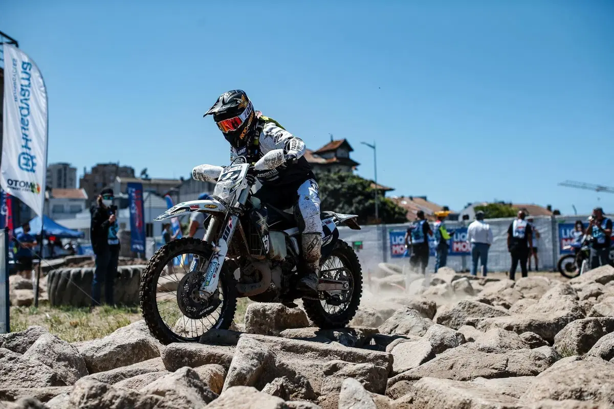 Mondiale Hard Enduro. A Billy Bolt (Husqvarna) il primo GP della storia (9)