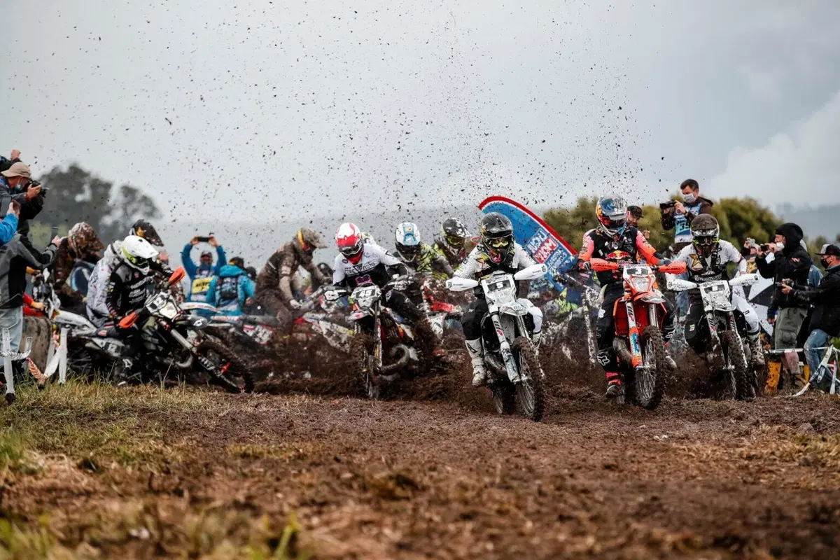 Mondiale Hard Enduro. A Billy Bolt (Husqvarna) il primo GP della storia (2)