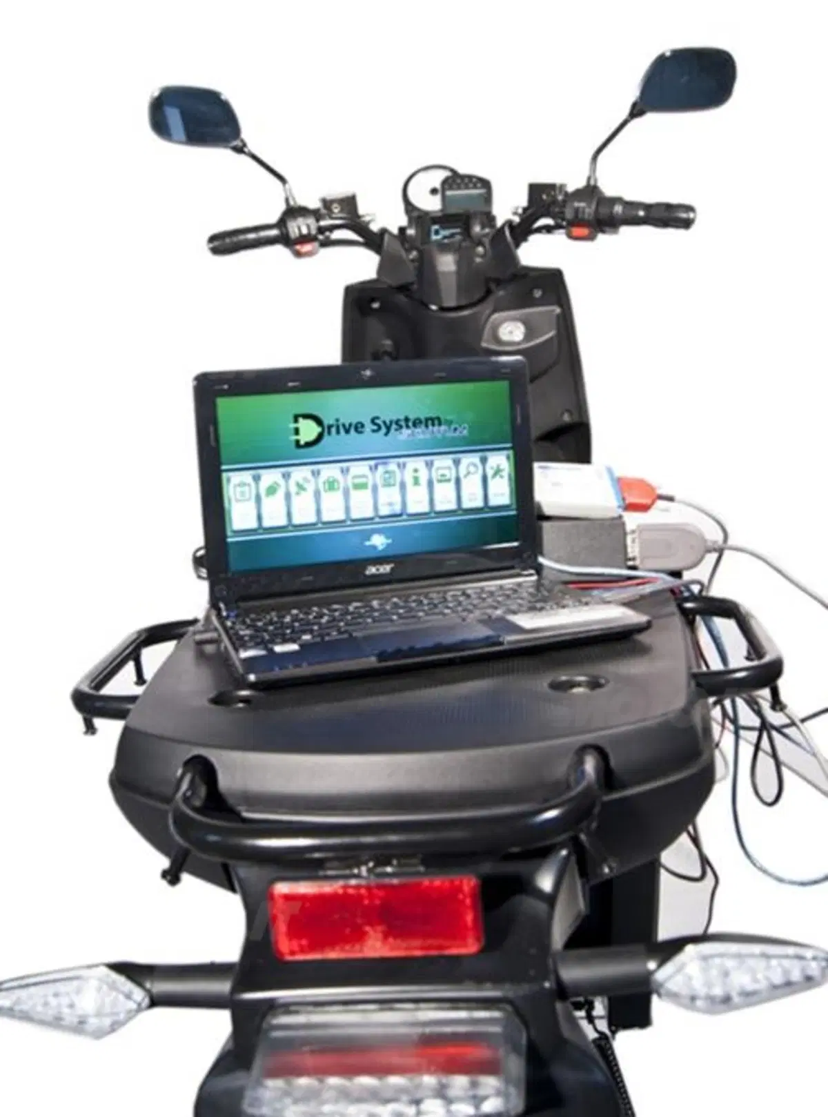 E-Tropolis Reload, lo scooter da lavoro, elettrico (9)