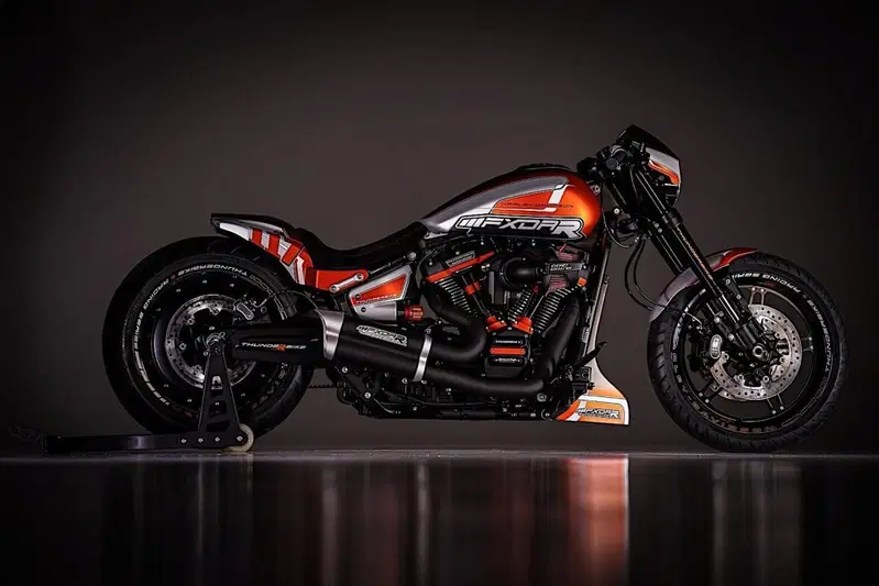 La FXDR "Roar" del 2019 di Thunderbike