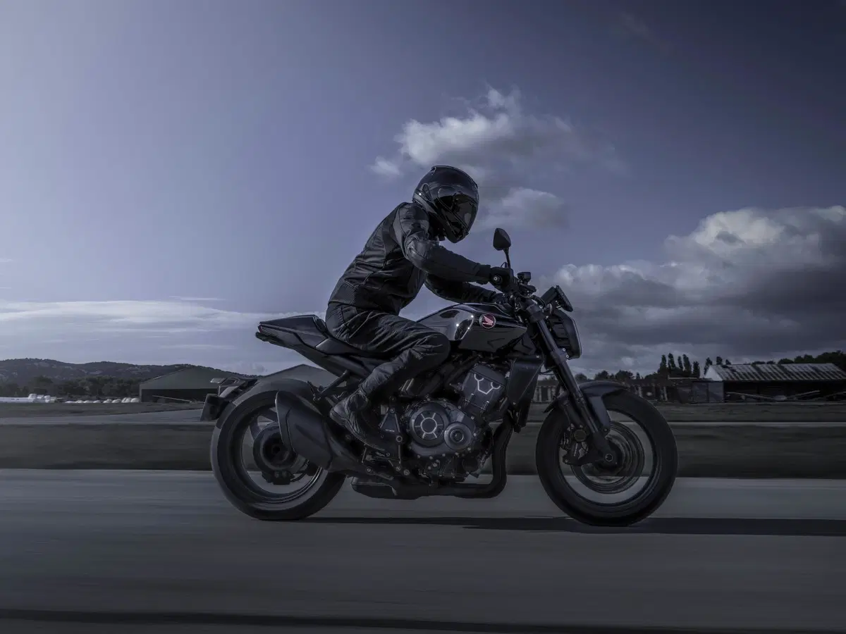 Honda CB1000R standard (8)