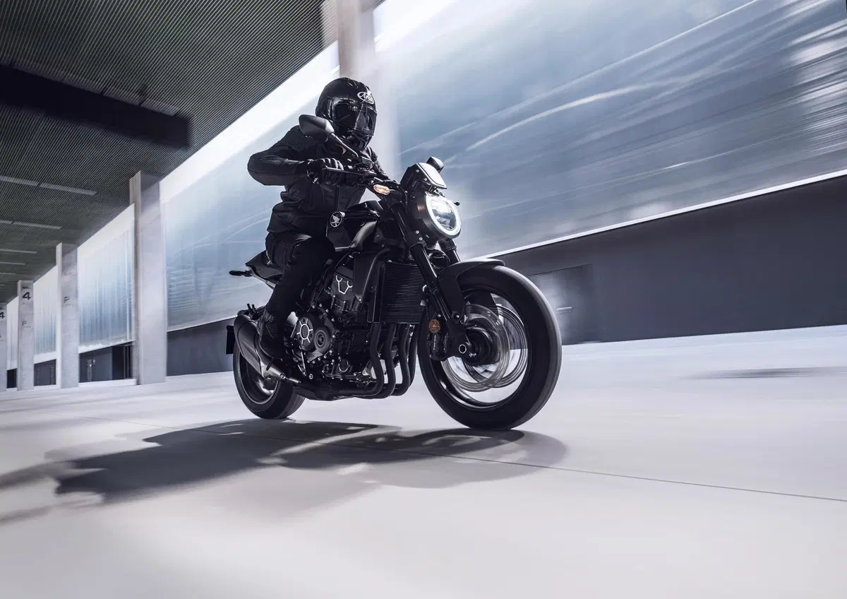 Honda CB1000R Black Edition: cafè nero  (3)