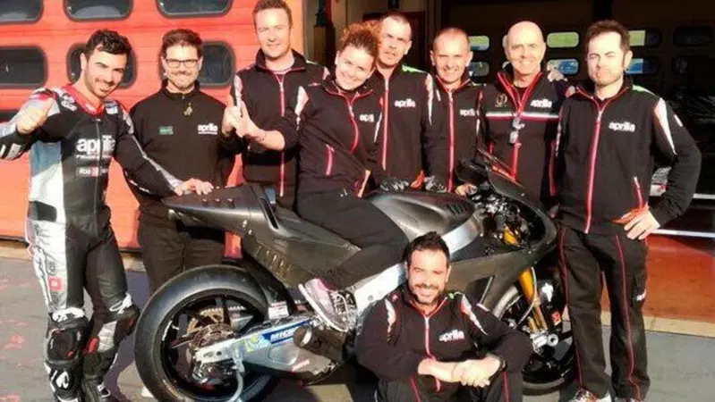 MotoGP. Chi &egrave; Elena De Cia, la matematica italiana che fa fare i numeri all'Aprilia RS-GP
