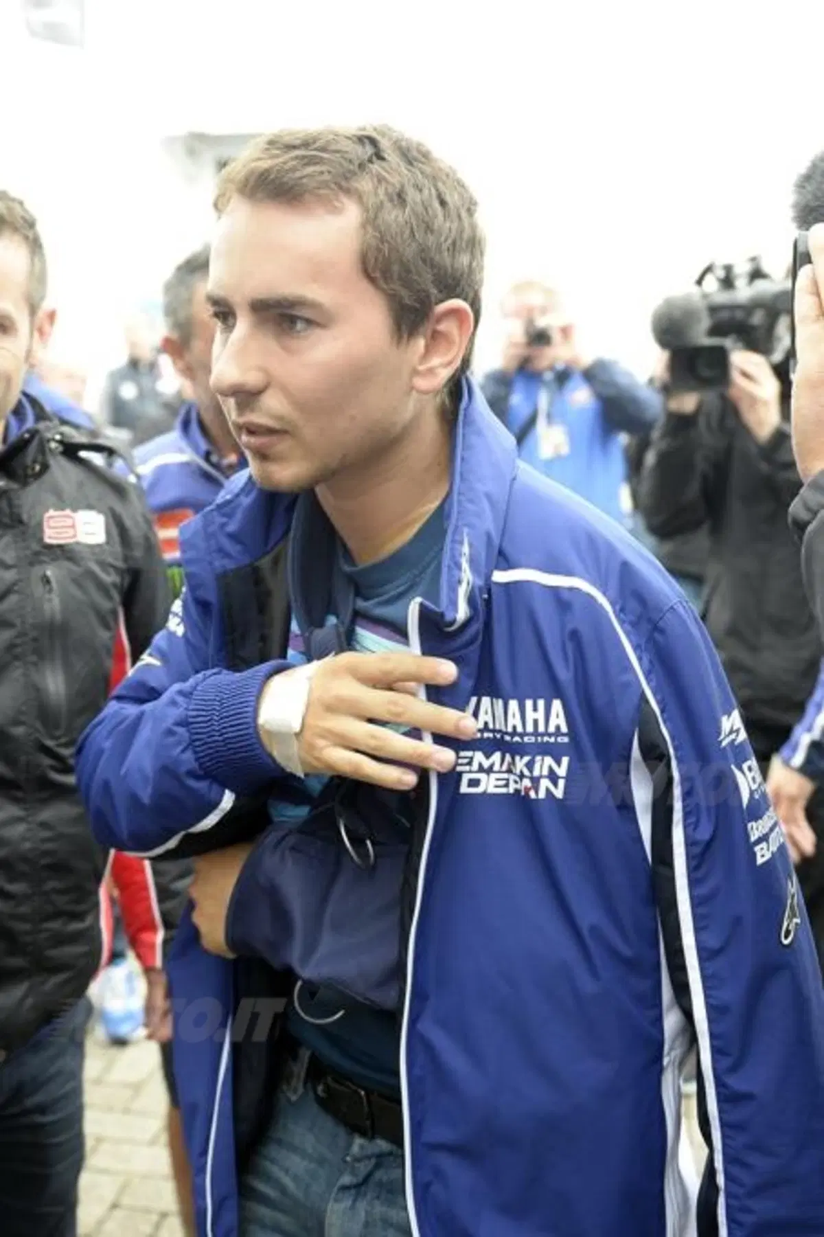 Lorenzo ci prova, ok dei medici per il warm up (4)