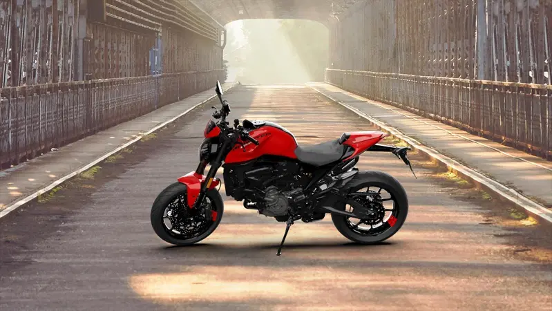 Monster Italian Virtual Tour: in palio c'&egrave; una Ducati Monster