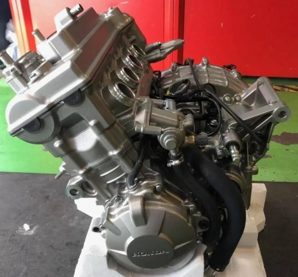 MOTORE COMPLETO HONDA CBF 600 (3)