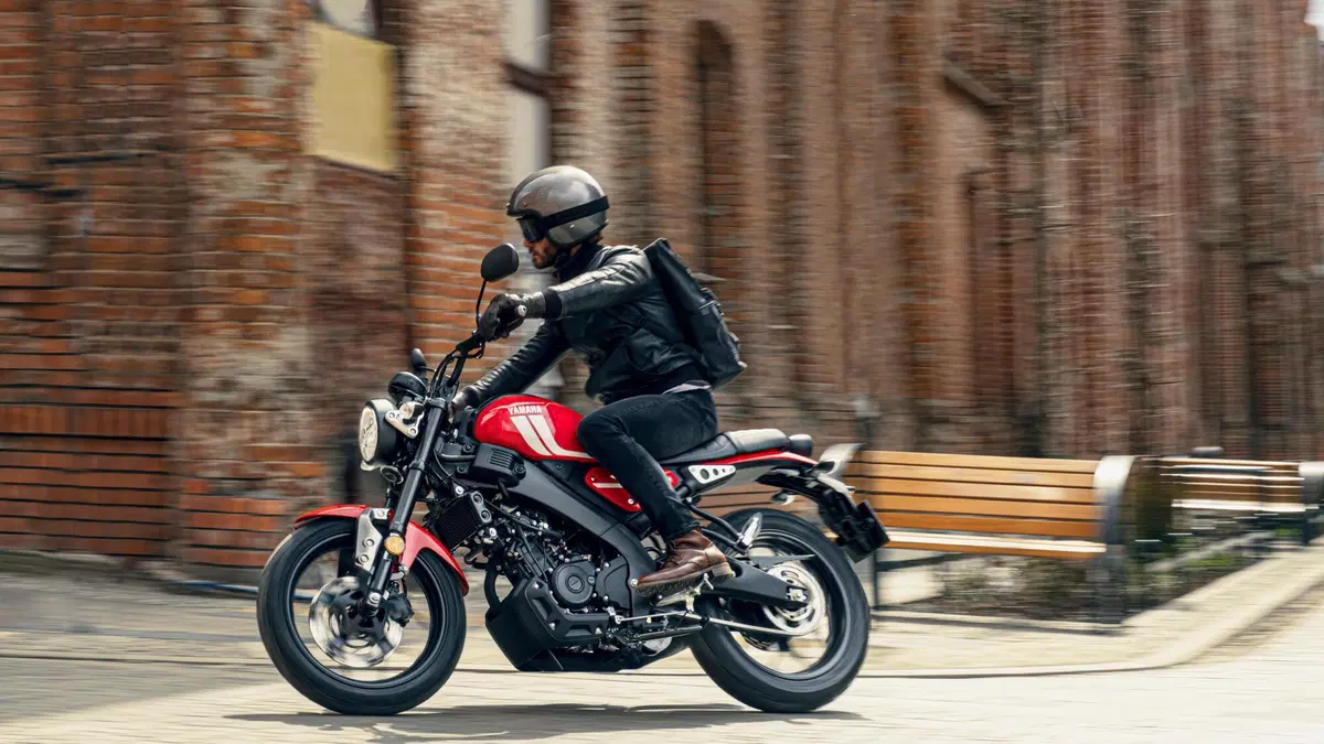 Nuova Yamaha XSR 125, una piccola Sport Heritage in arrivo (6)