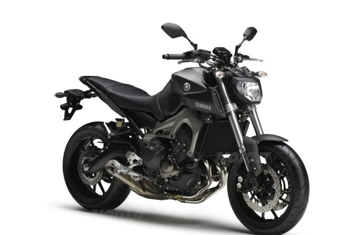 Yamaha MT-09: svelato il prezzo, in Italia a settembre (13)