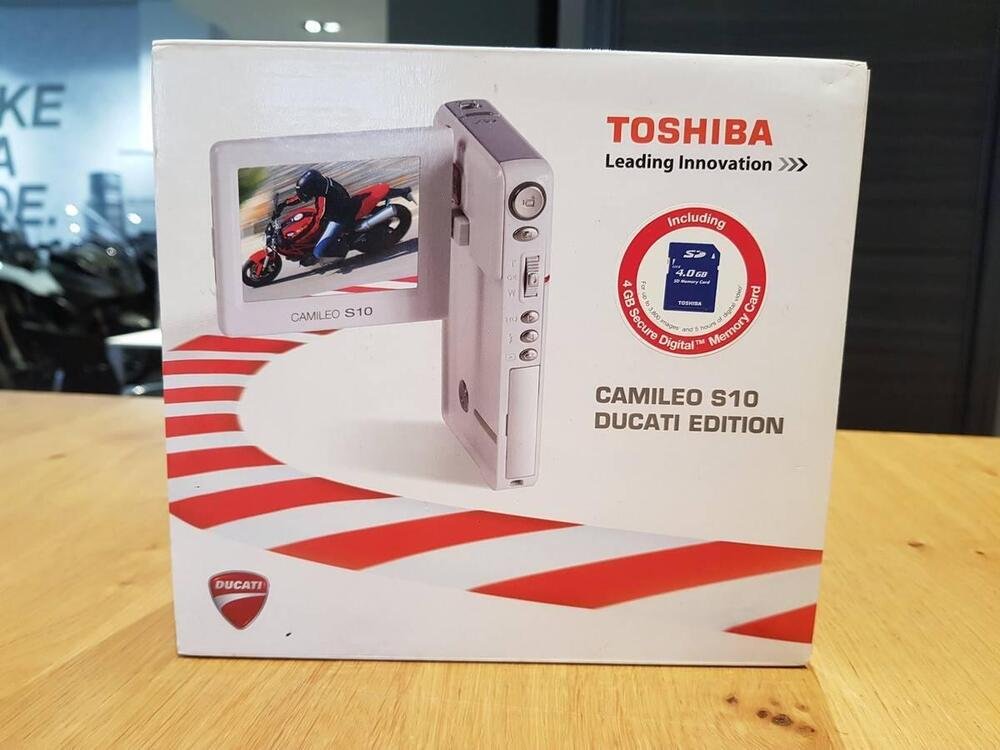 Telecamera TOSHIBA CAMILEO S10 Ducati Edition