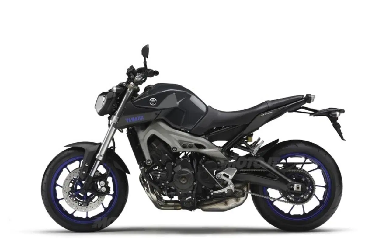 Yamaha MT-09: svelato il prezzo, in Italia a settembre (19)