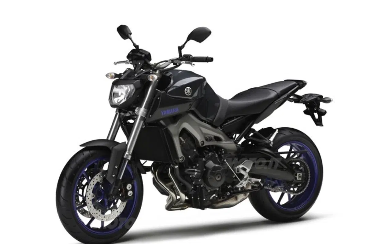Yamaha MT-09: svelato il prezzo, in Italia a settembre (20)