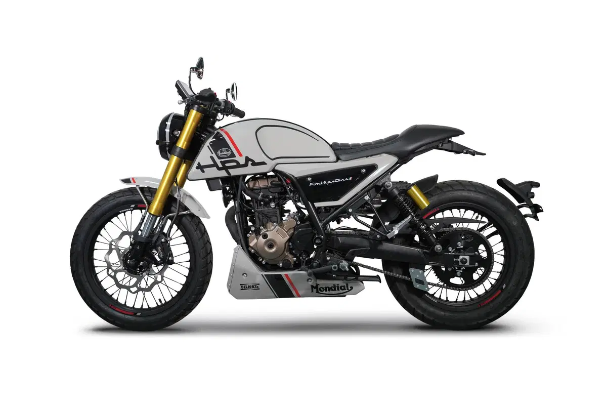 Mondial HPS 125 TEST 2021: 16 anni vissuti con stile (16)