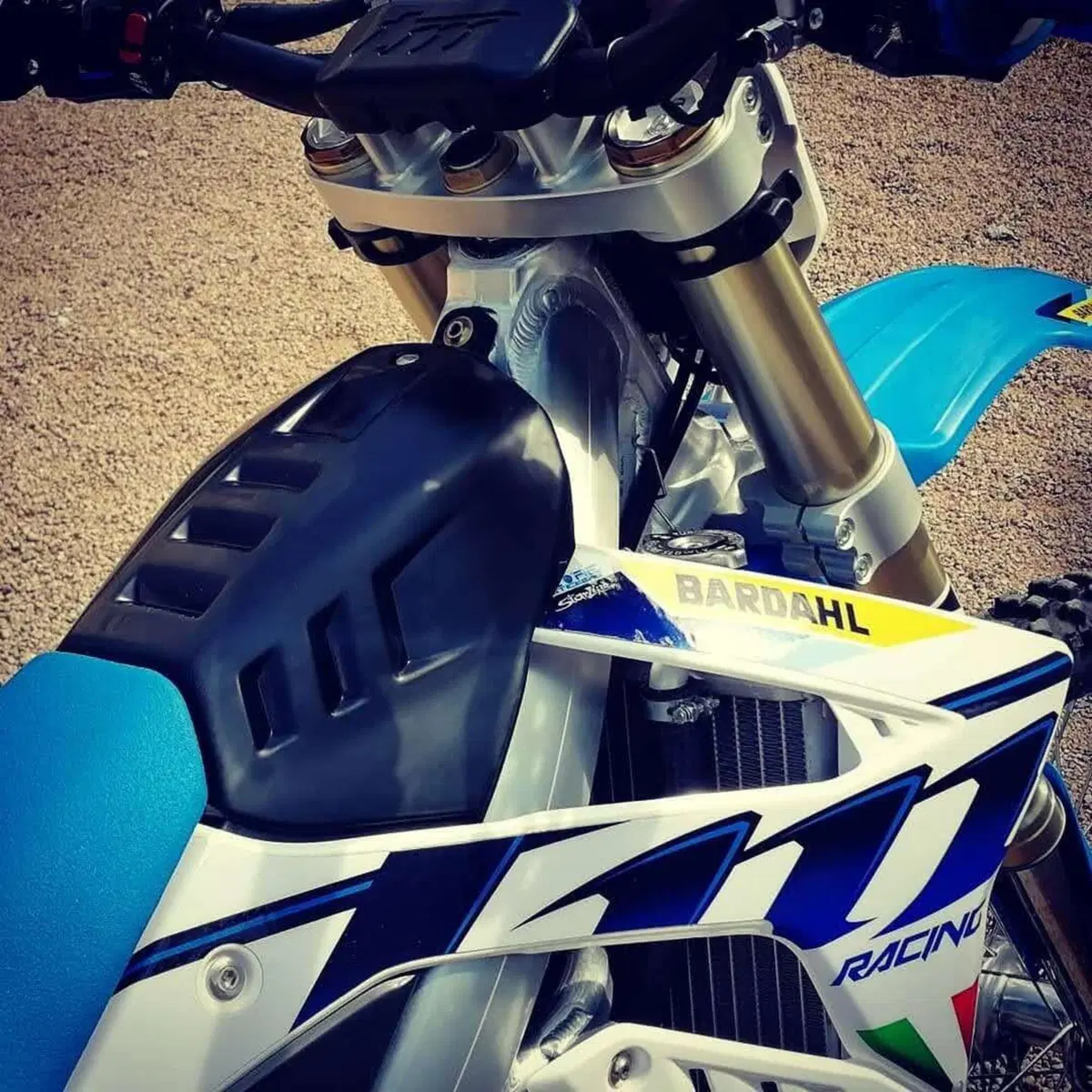 TM Racing EN 300 Fi 4T 2021 TEST: la moto di serie e....quella ufficiale! (3)
