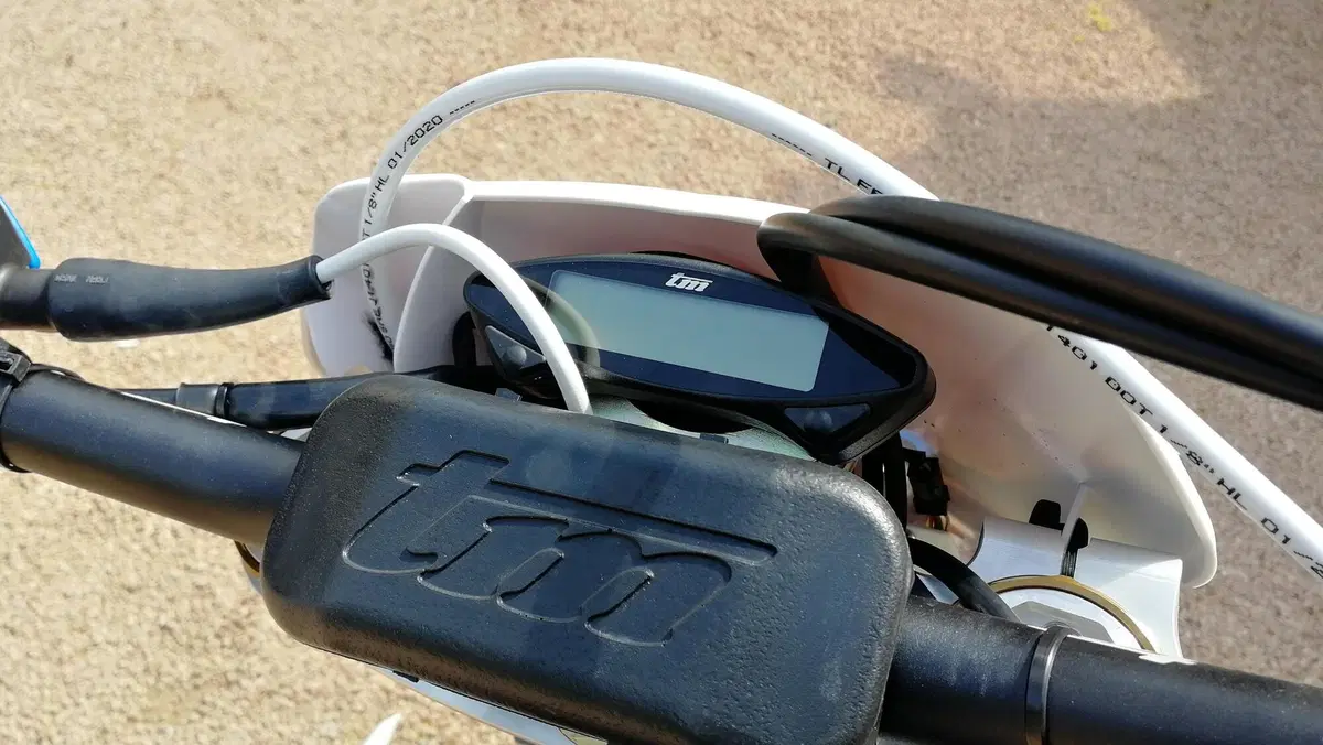 TM Racing EN 300 Fi 4T 2021 TEST: la moto di serie e....quella ufficiale! (15)
