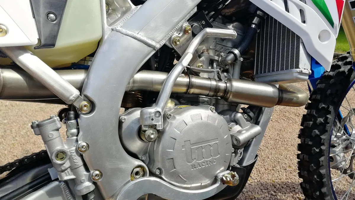 TM Racing EN 300 Fi 4T 2021 TEST: la moto di serie e....quella ufficiale! (17)