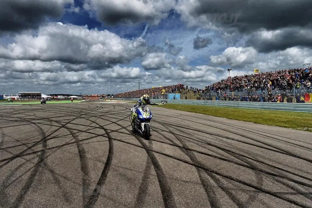Gli scatti più belli del GP di Assen (11)