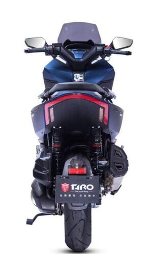 Ducati non fa scooter? Ci pensa Tairong con il TR400 (9)