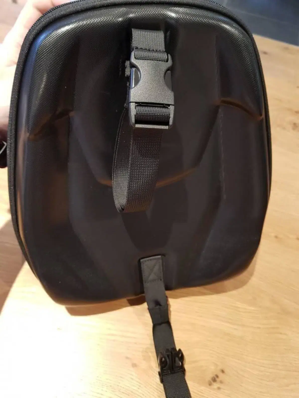 BMW BORSA DA SERBATOIO 10 LITRI (3)
