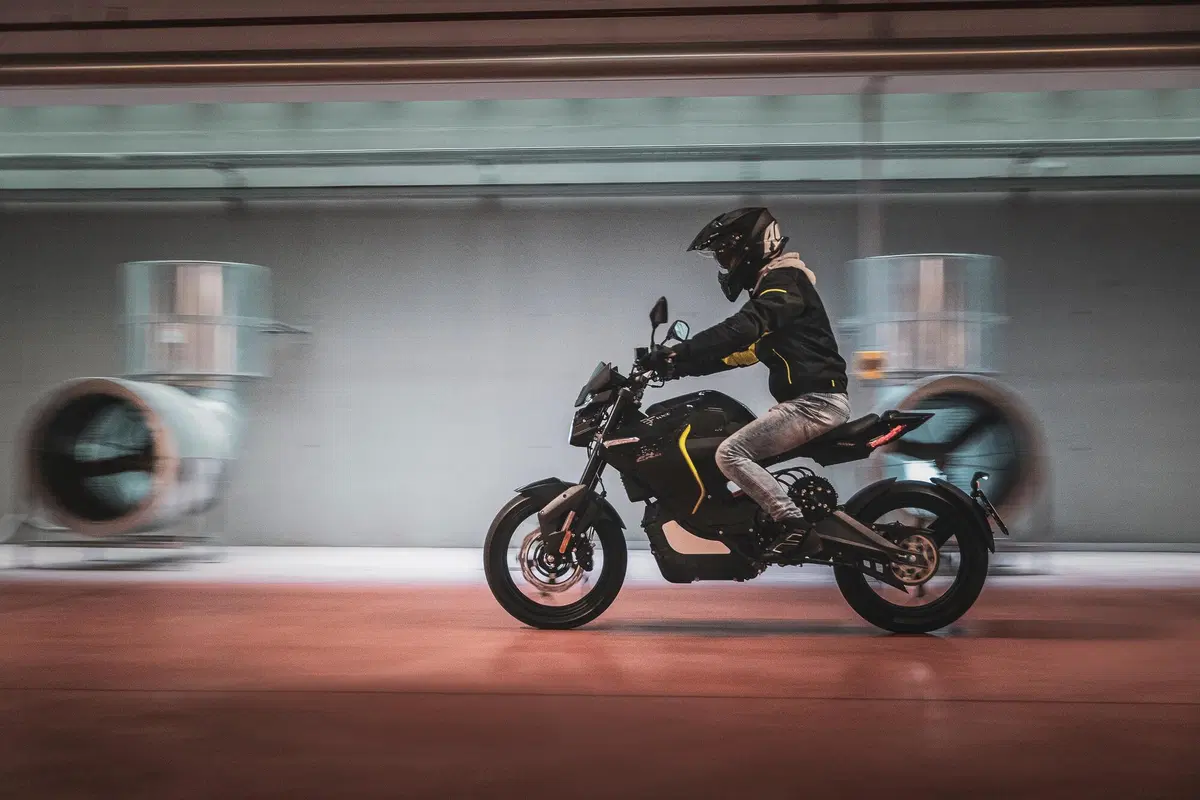 Voge ER10. Moto elettrica cittadina (12)