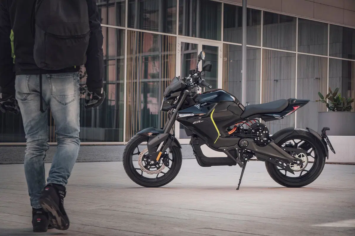 Voge ER10. Moto elettrica cittadina (20)