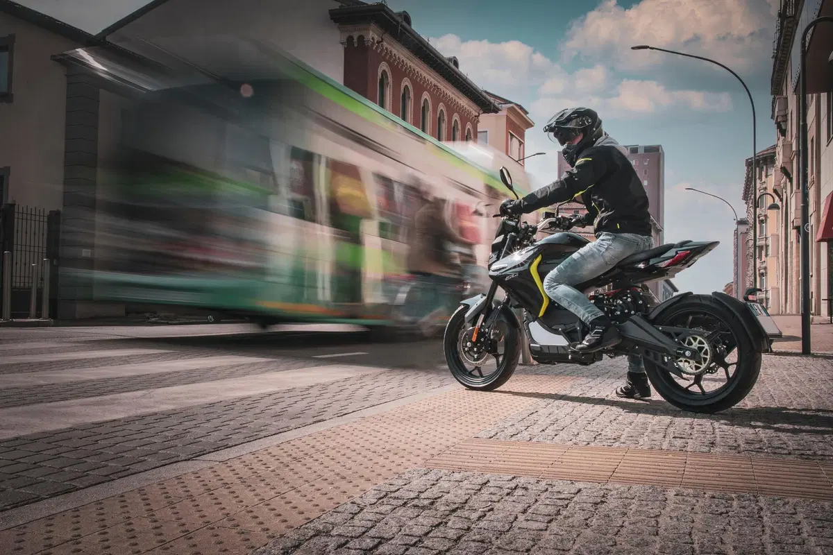 Voge ER10. Moto elettrica cittadina (31)