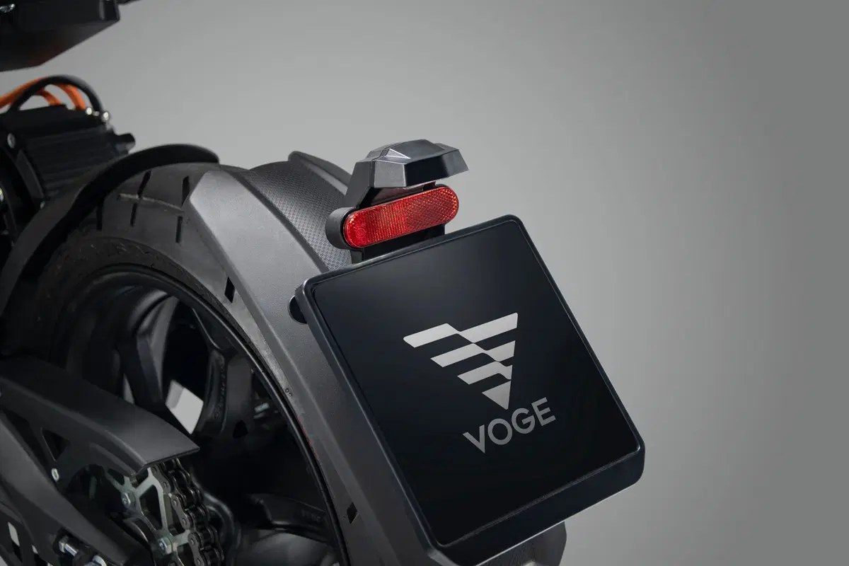 Voge ER10. Moto elettrica cittadina (4)