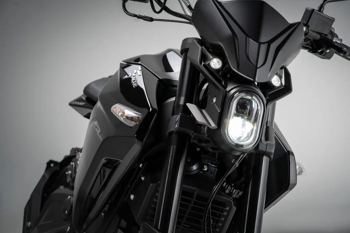Voge ER10. Moto elettrica cittadina (10)