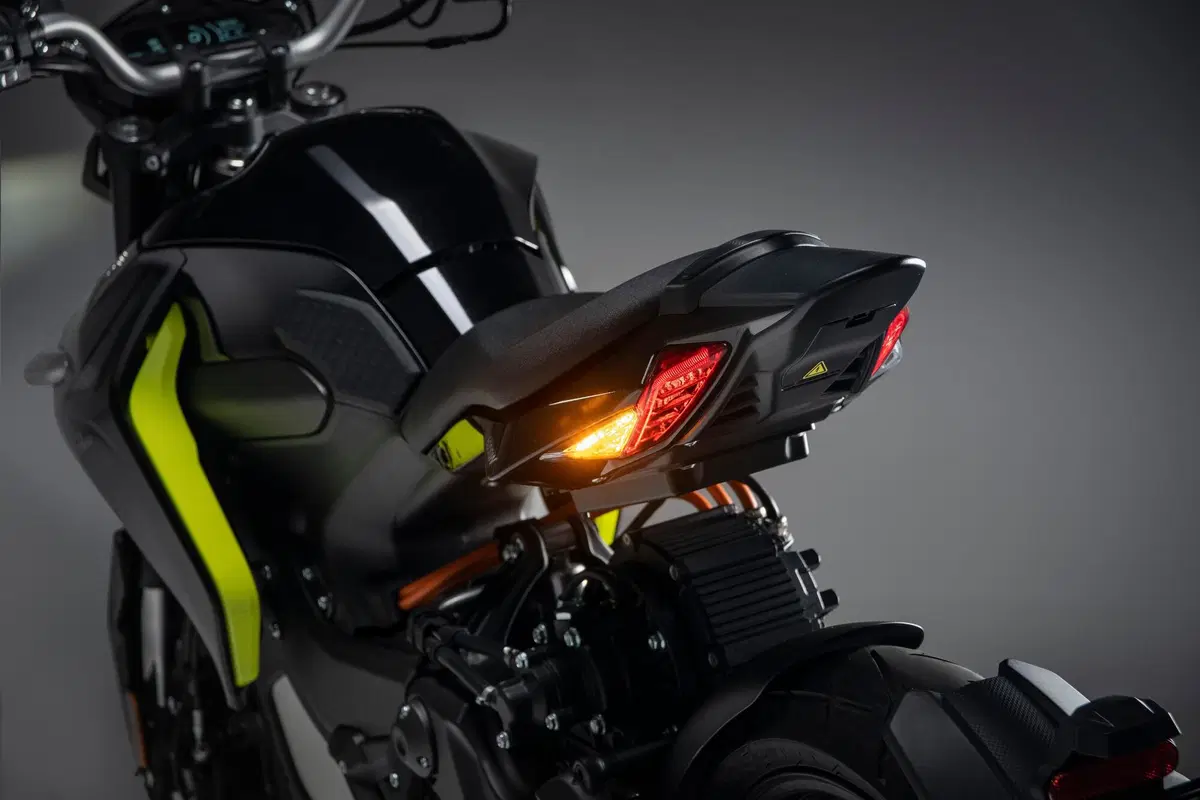 Voge ER10. Moto elettrica cittadina (26)