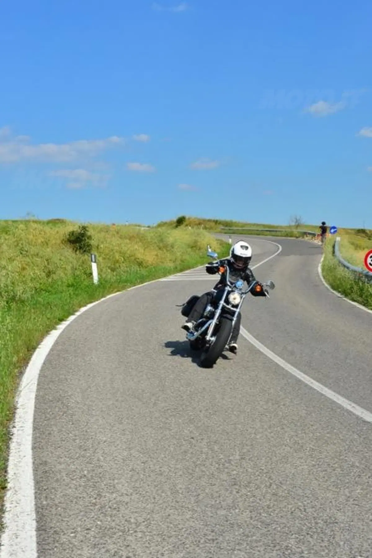 Harley-Davidson Sportster 1200 Custom CB (8)