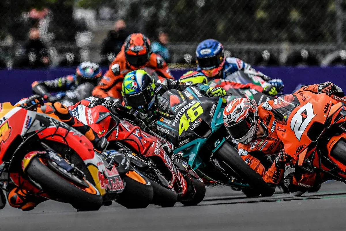 MotoGP 2021. Le foto più belle del GP di Francia a Le Mans [GALLERY] (33)