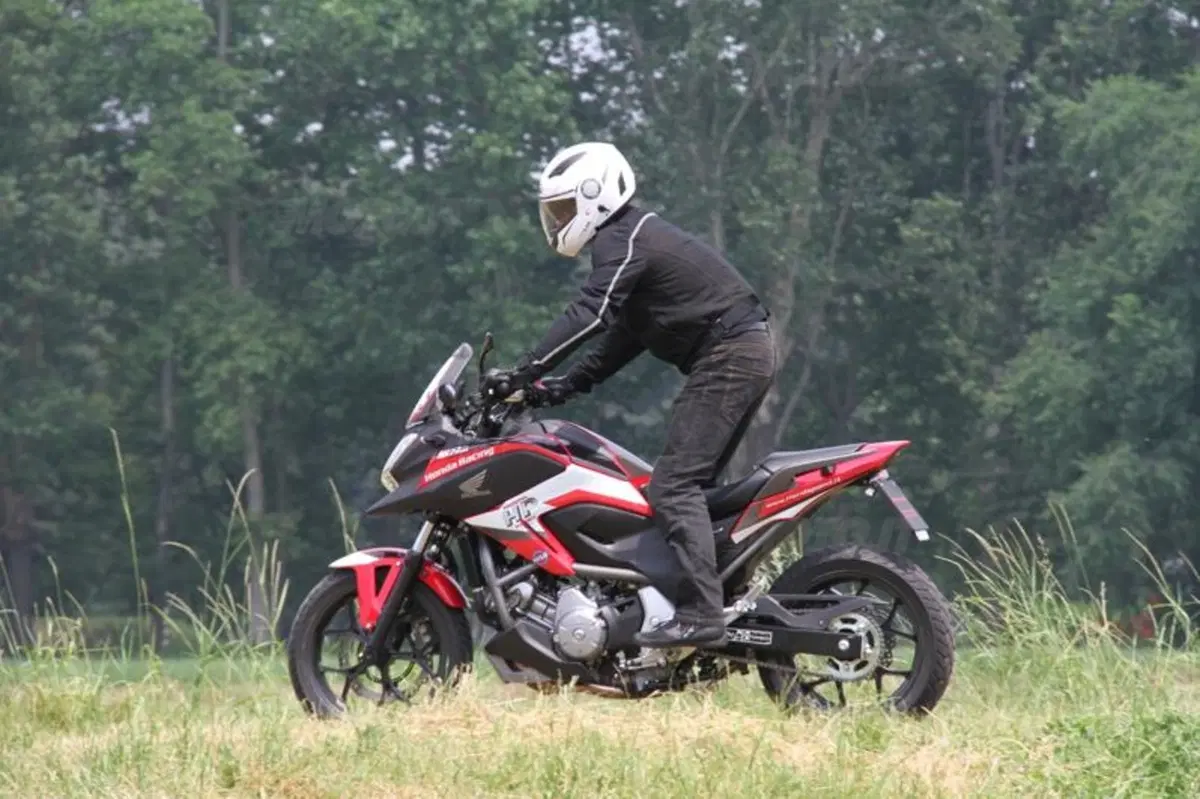 Honda NC700X by Honda Point (4)