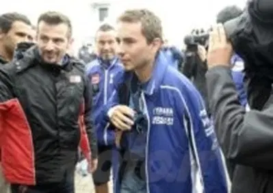 Lorenzo, il chirurgo aveva sconsigliato di correre ad Assen