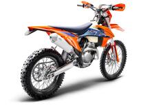 KTM, è pronta la gamma Enduro EXC e EXC-F 2022. I prezzi e le novità