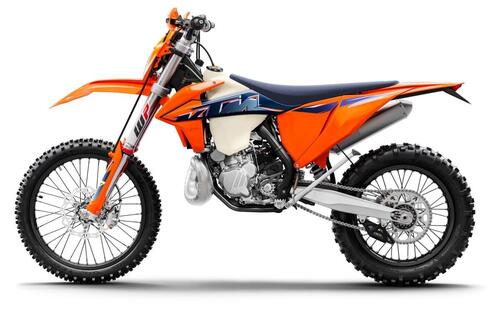 KTM, è pronta la gamma Enduro EXC e EXC-F 2022. I prezzi e le novità (4)