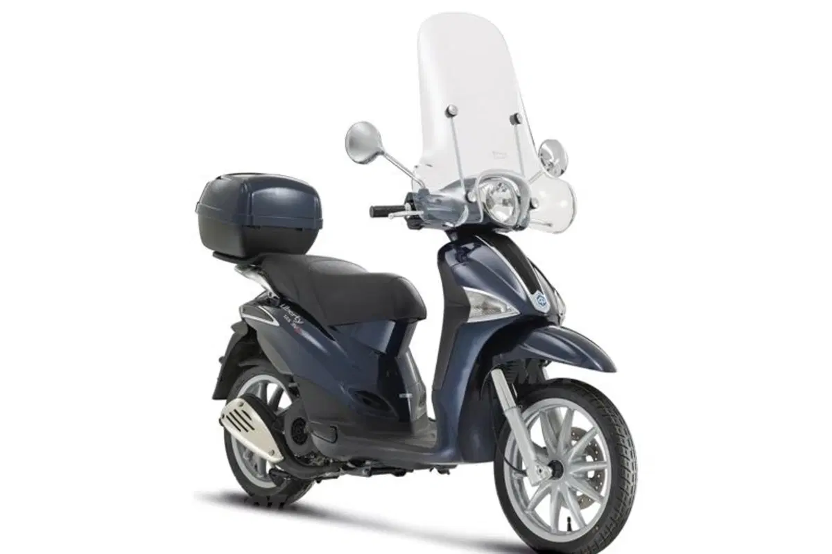 Debutta il Piaggio Liberty 3V nelle cilindrate 125 e 150  (3)