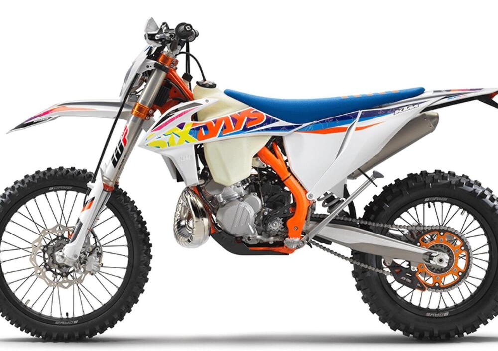 KTM EXC 300 TPI Six Days (2022) (2)