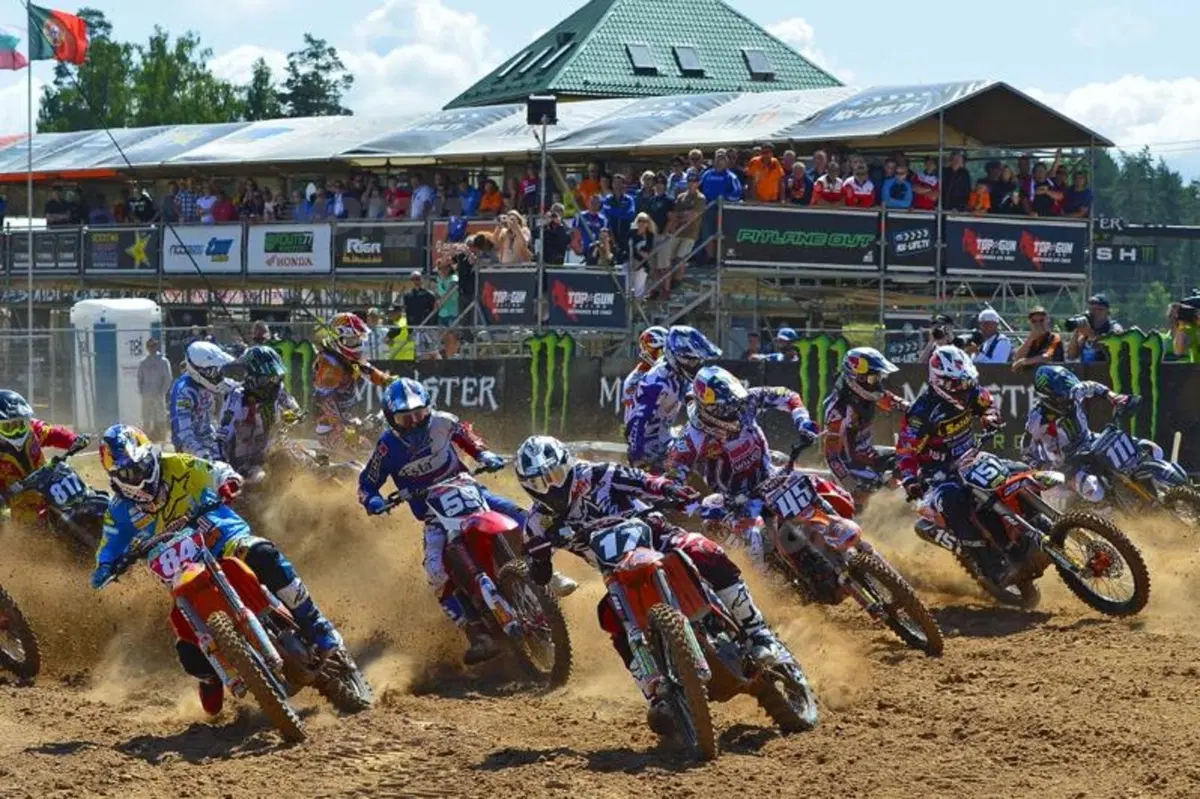 MX, Cairoli e Herlings vincono il GP della Lettonia (9)