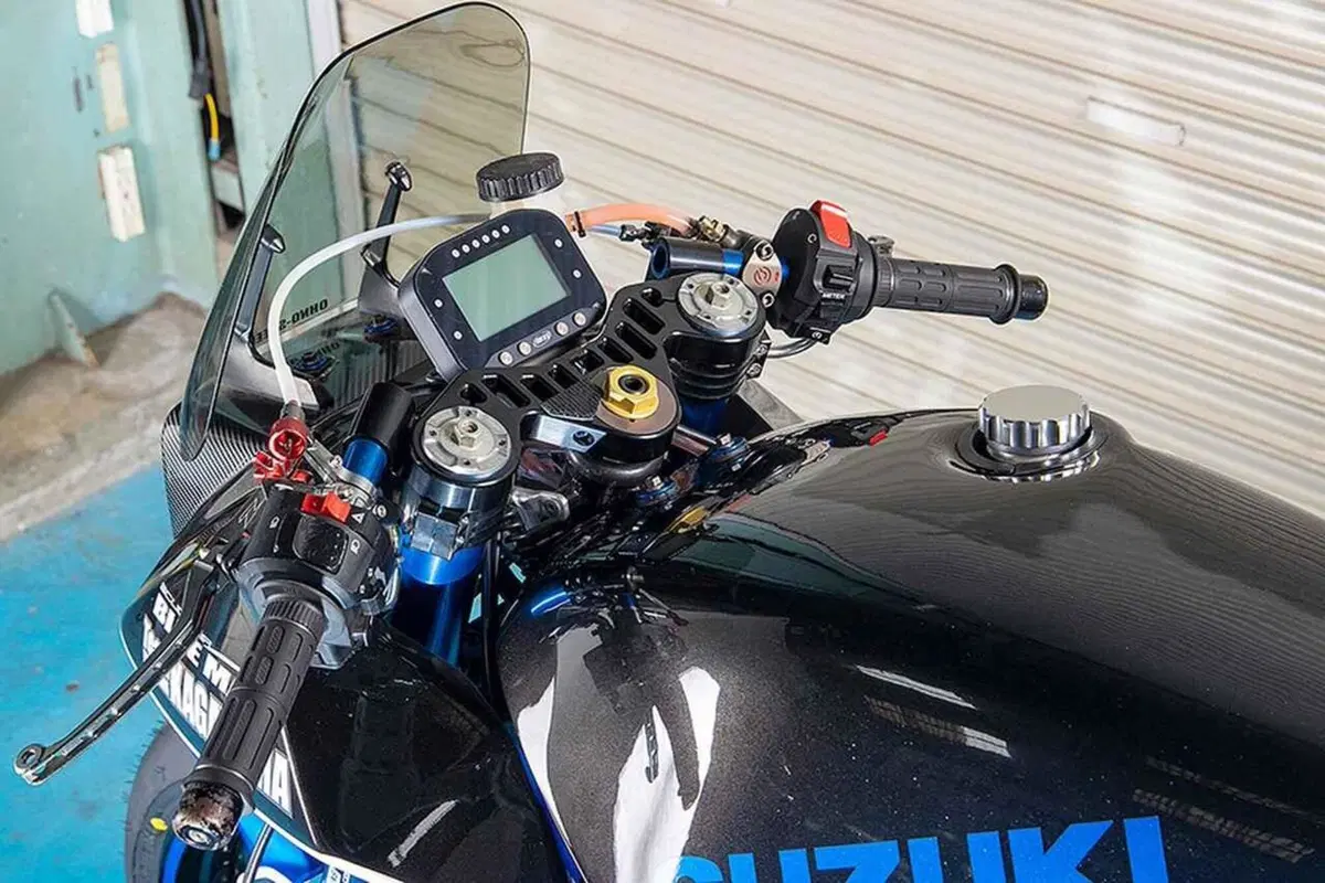 Kagayama Suzuki Katana 1000R: special racing per la formula TOT [GALLERY] (10)