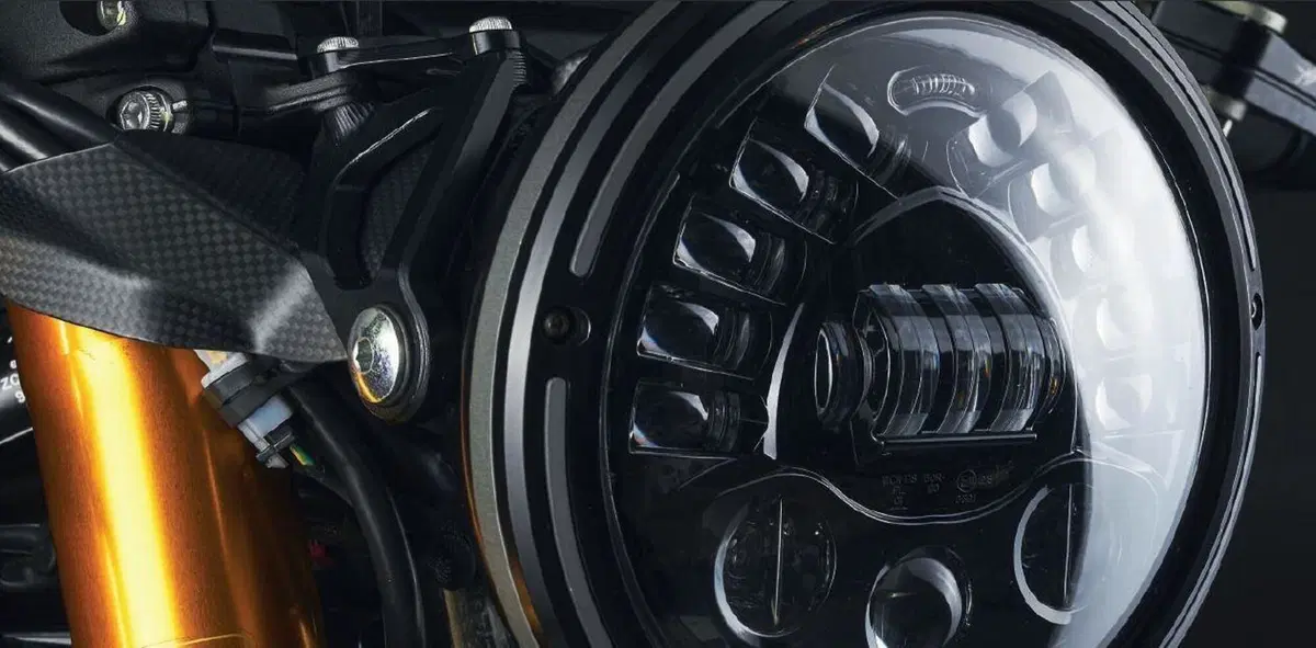MV Agusta Rush 2021: sono 300. Foto, dati e prezzo (6)
