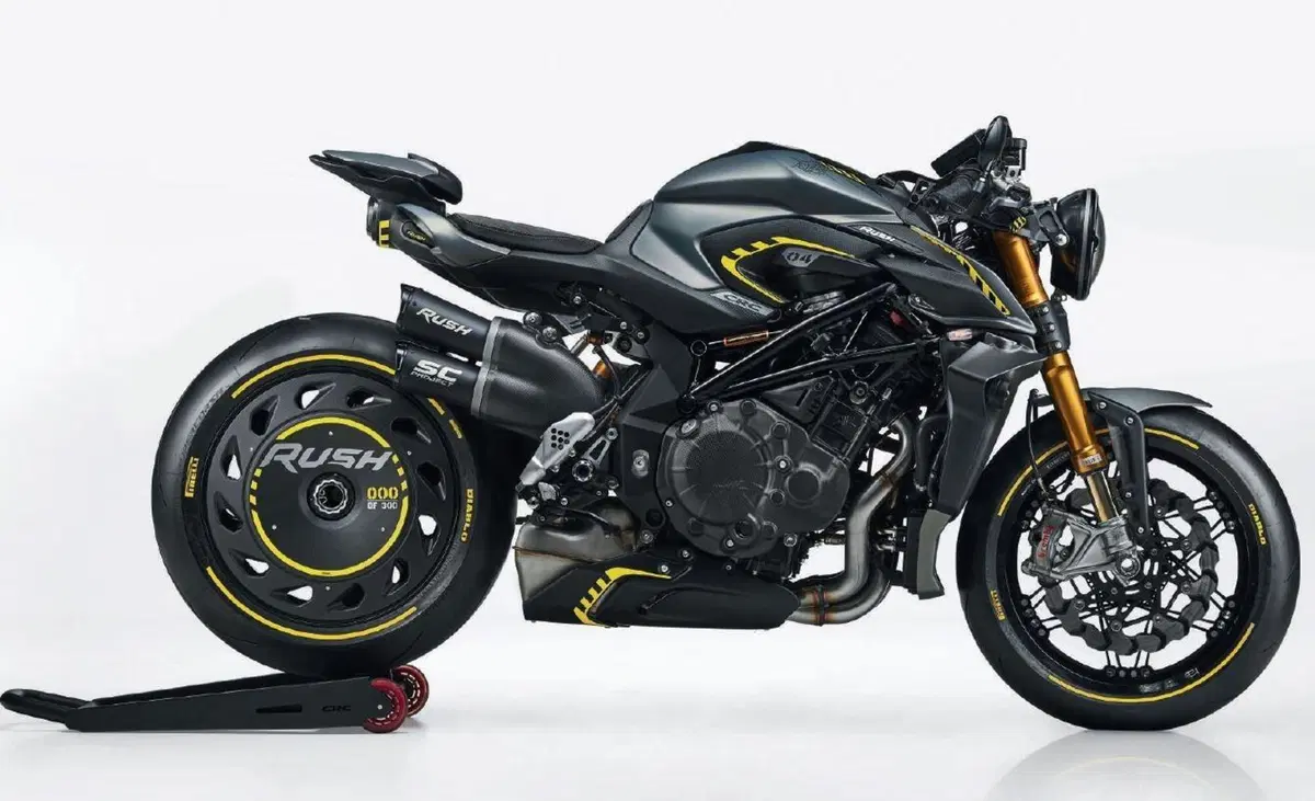 MV Agusta Rush 2021: sono 300. Foto, dati e prezzo (21)