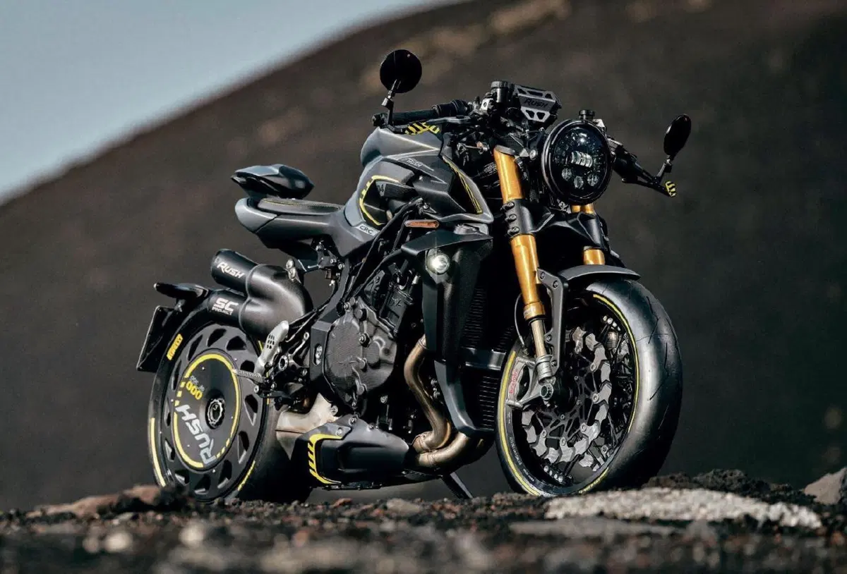 MV Agusta Rush 2021: sono 300. Foto, dati e prezzo (19)