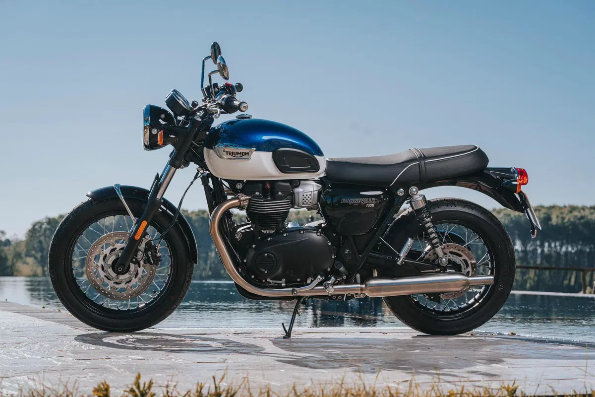 Triumph Bonneville T100, T120, Street Twin 2021 TEST: Euro 5 e più cavalli (2)