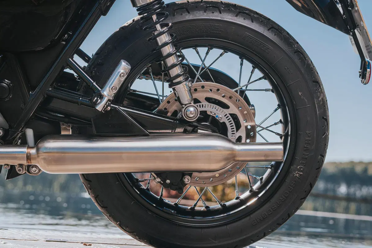 Triumph Bonneville T100, T120, Street Twin 2021 TEST: Euro 5 e più cavalli (5)