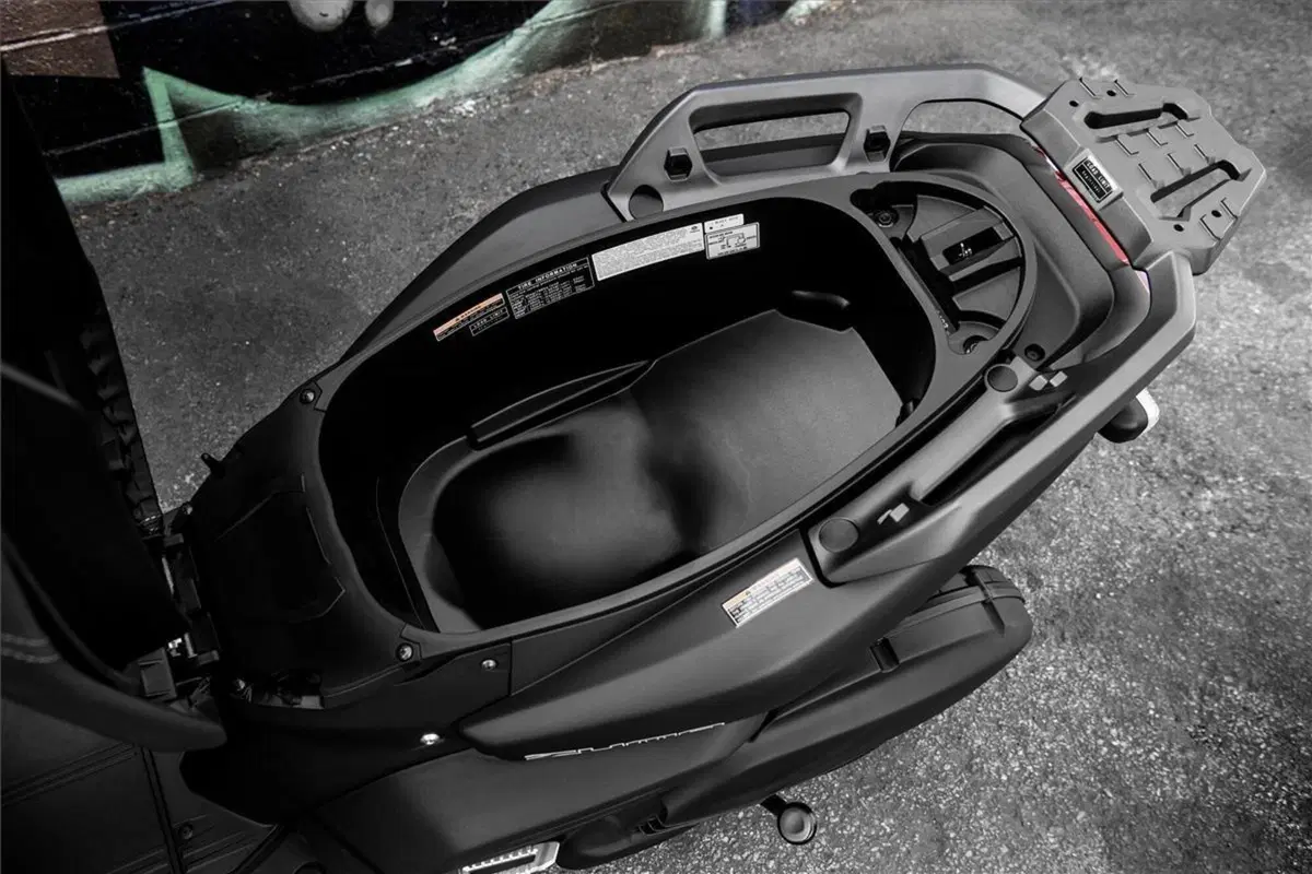 Nuovo Yamaha Zuma 125 (ricordate il Booster?) sbarca negli USA (17)