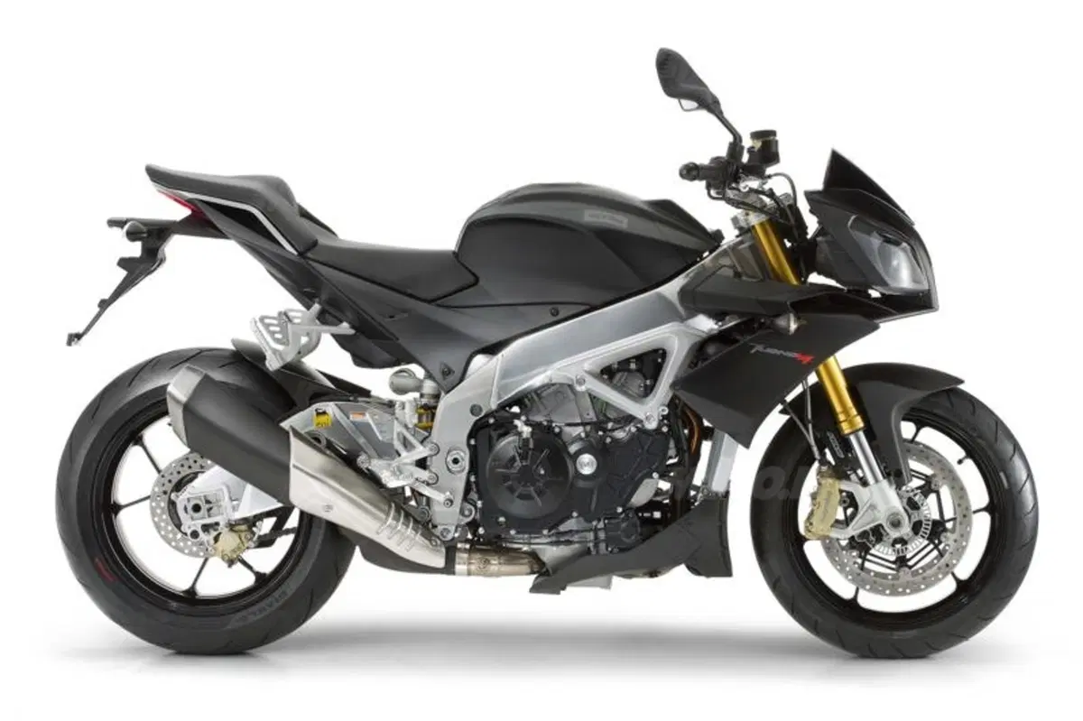 Aprilia Tuono V4 2014 già nelle concessionarie! (9)