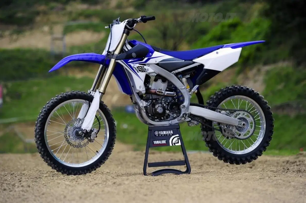 Yamaha YZF 450 2014 (17)